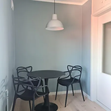 Spacious And Quiet 2br Lejlighed *