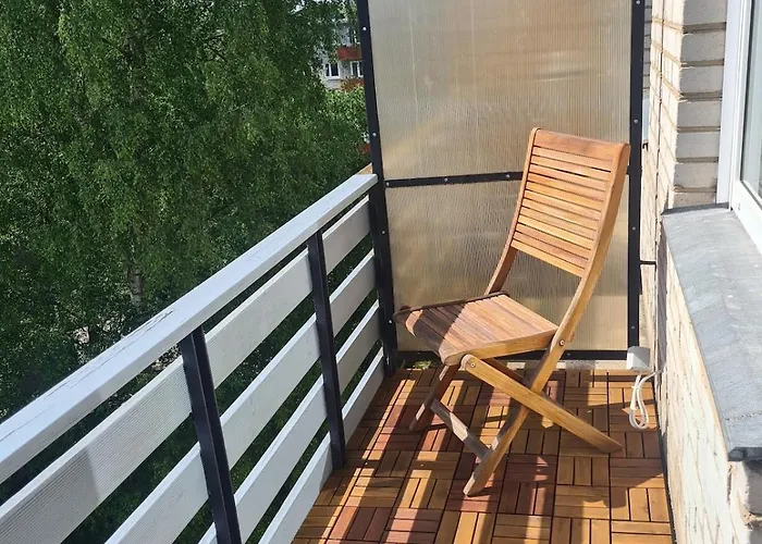 Spacious And Quiet 2br Διαμέρισμα *